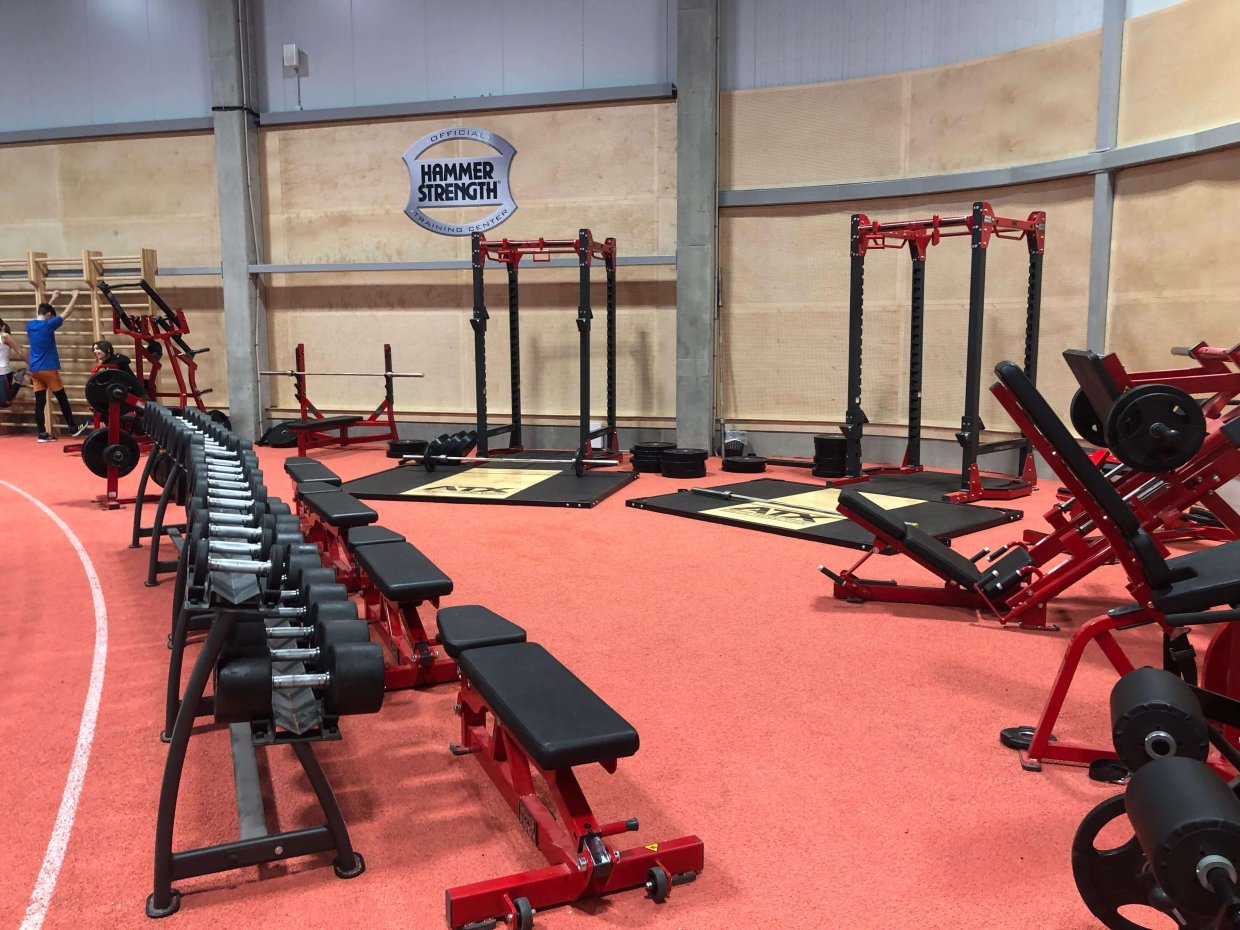 Liepājas Olimpiskā sporta manēža Liepājas Olimpiskā sporta manēža