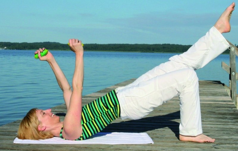 Masāžas bumbiņa Brasil (komplektā 2gb), zaļā krāsā